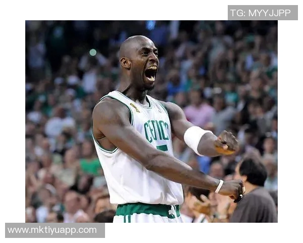 杰伦布朗深情回忆加内特：绿军传奇赛场如战场的精神传承