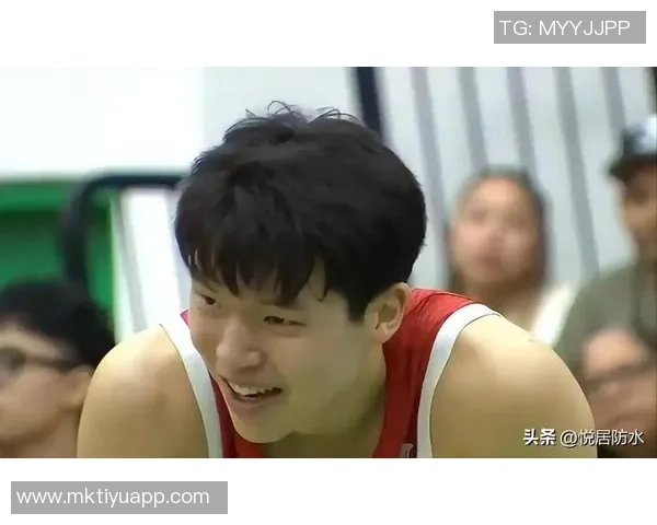 媒体人分析瀚森表现松弛带来机会增加但体能不足影响防守效率下降