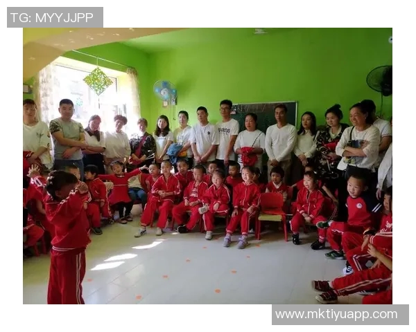 小卡赞弗拉格潜力巨大基德调教助其全面发展展现多样进攻能力